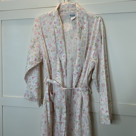 Vanity Fair Light weight floral robe size large - Picture 4 of 5